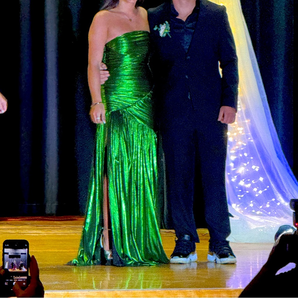Retrofete Green Prom Dress